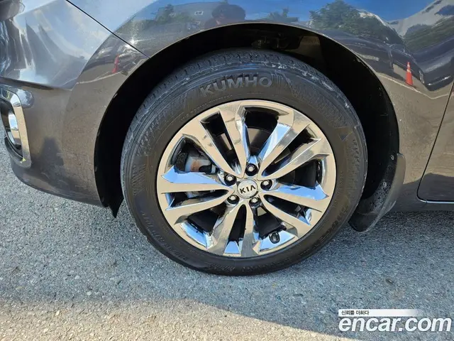 Kia Carnival 2016 2.2 АКПП, миниатюра 5