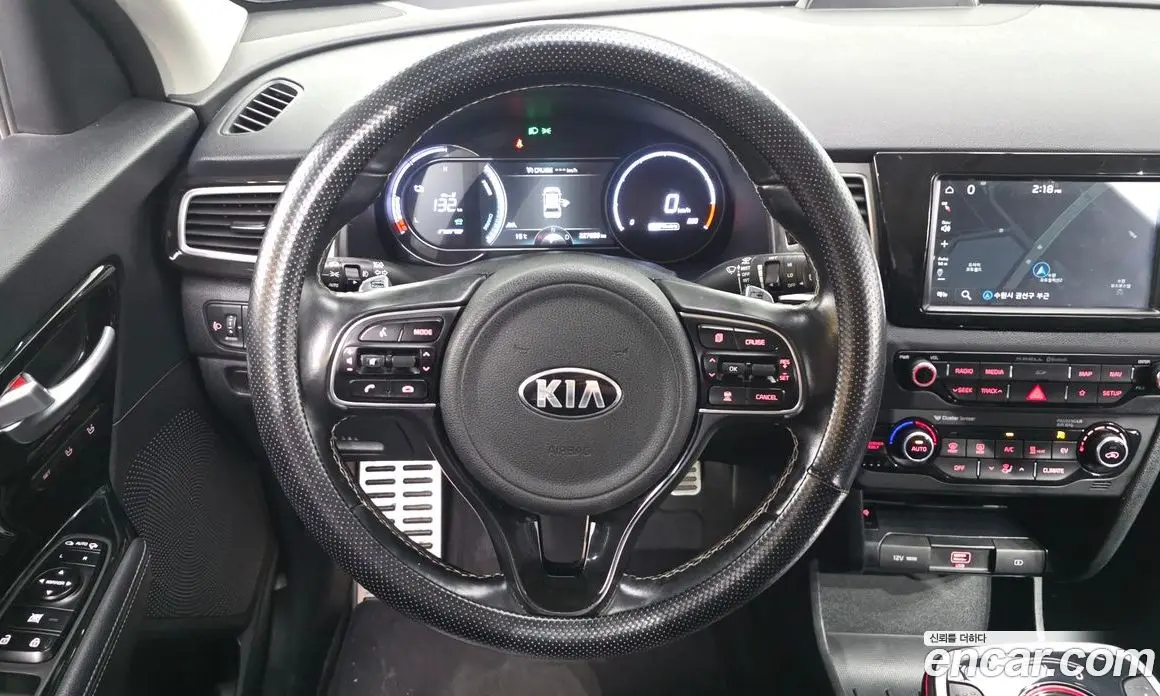 Kia Niro 2019 0.1 АКПП, фото 13