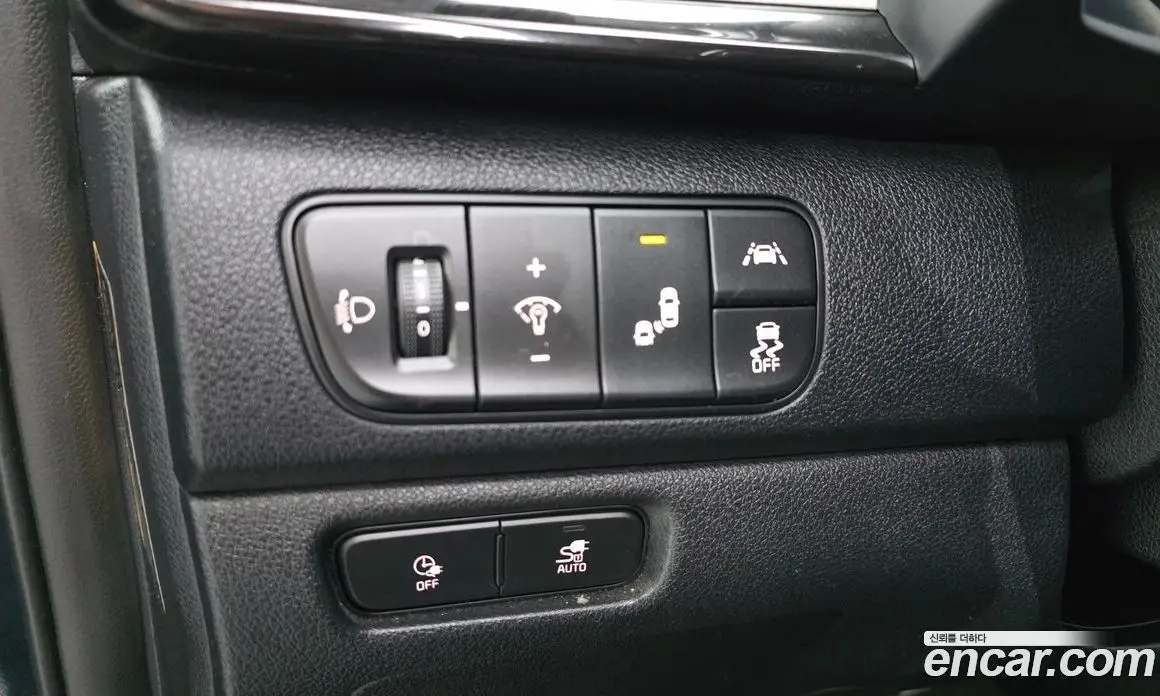 Kia Niro 2019 0.1 АКПП, фото 17