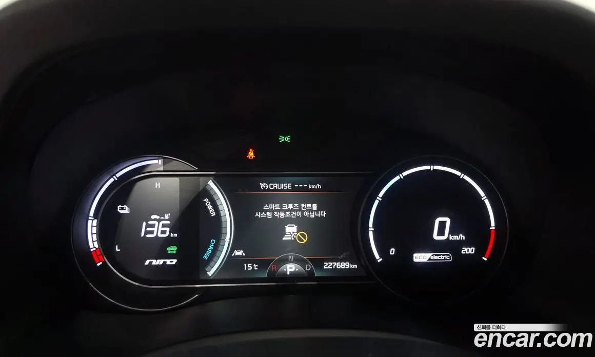Kia Niro 2019 0.1 АКПП, фото 8
