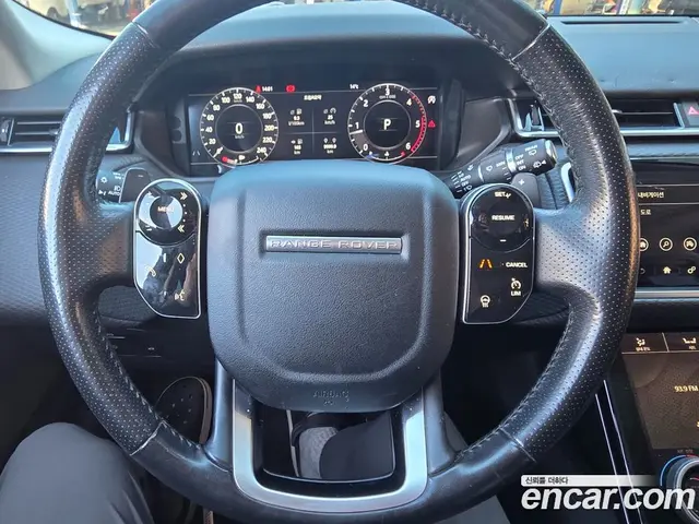 Land Rover Range Rover Velar 2017 2.0 АКПП, миниатюра 11