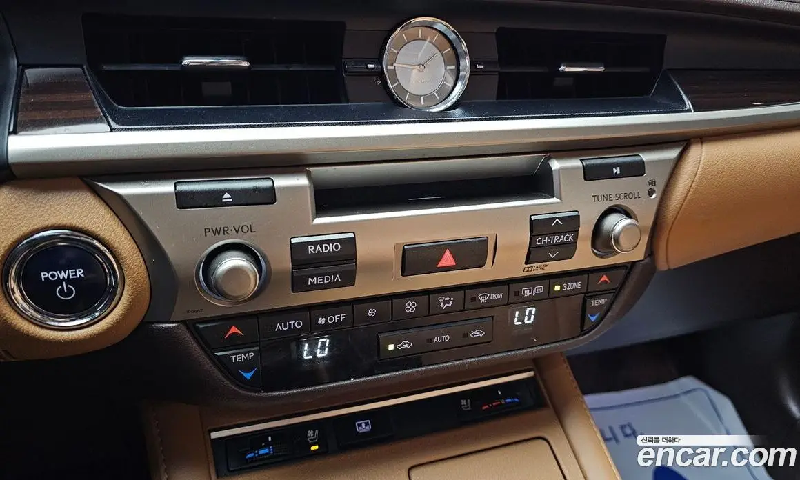 Lexus ES 2017 2.5 АКПП, фото 19