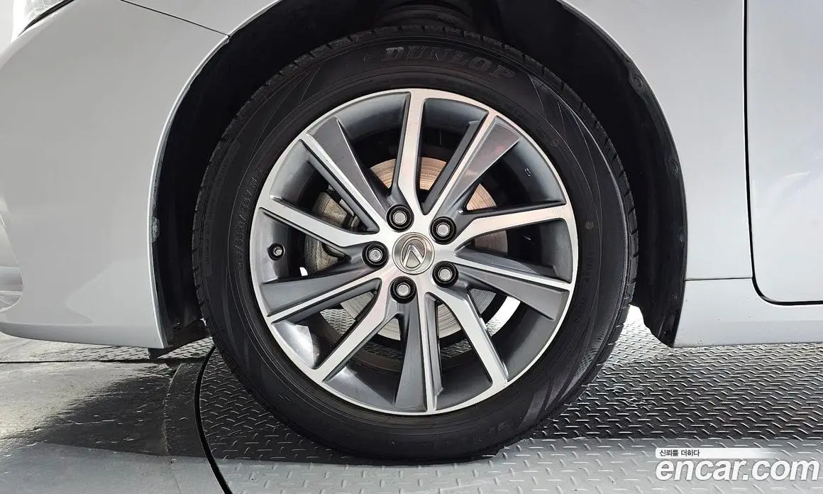 Lexus ES 2017 2.5 АКПП, фото 5