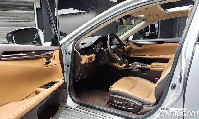Lexus ES 2017 2.5 АКПП, миниатюра 10