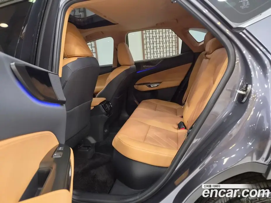 Lexus NX 2026 2.5 вариатор, фото 13 Lexus NX 2026 2.5 вариатор, фото 13
