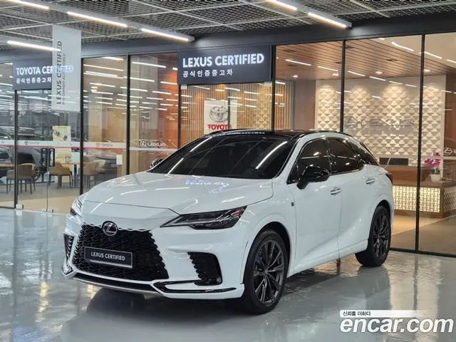 Lexus RX, 2024, 8 354 км