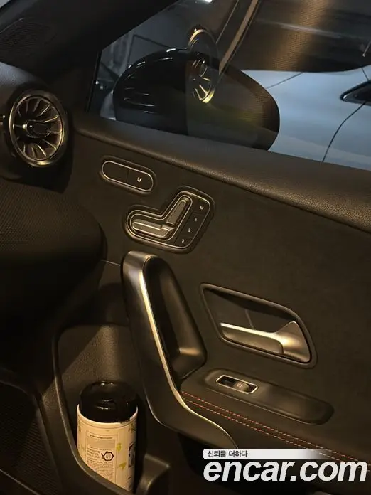 Mercedes-Benz A-Class 2021 2.0 АКПП, фото 3