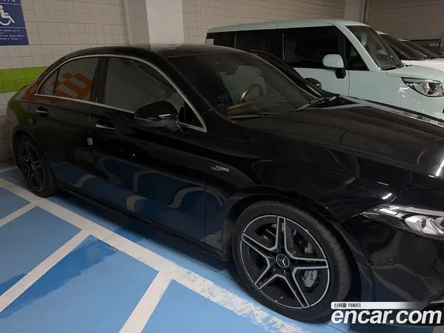 Mercedes-Benz A-Class 2021 2.0 АКПП, миниатюра 6