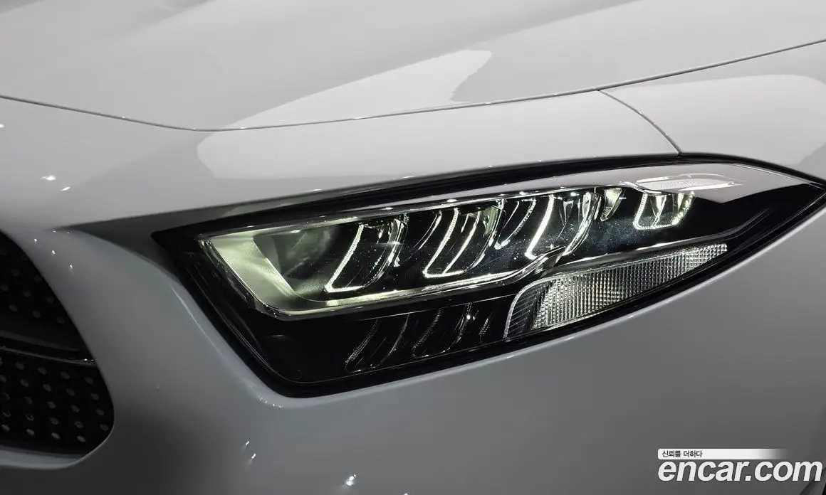 Mercedes-Benz CLS-Class 2020 1.9 АКПП, фото 8