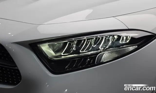 Mercedes-Benz CLS-Class 2020 1.9 АКПП, миниатюра 8