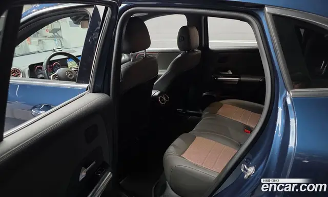 Mercedes-Benz EQA 2021 0.2 АКПП, миниатюра 11
