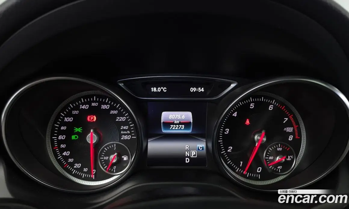 Mercedes-Benz GLA-Class 2018 2.0 АКПП, фото 11