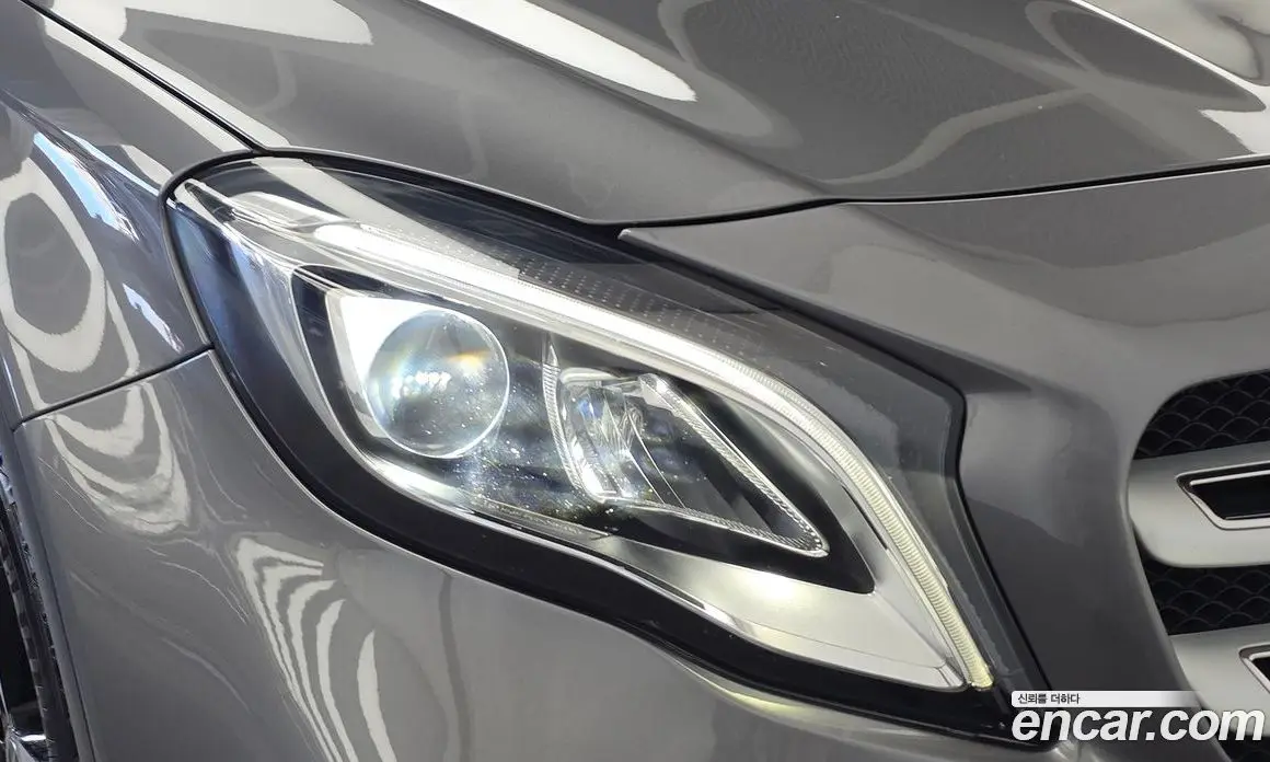 Mercedes-Benz GLA-Class 2018 2.0 АКПП, фото 8