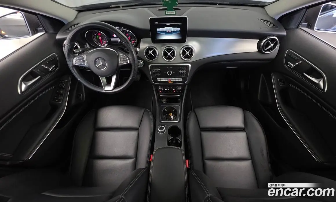 Mercedes-Benz GLA-Class 2018 2.0 АКПП, фото 10