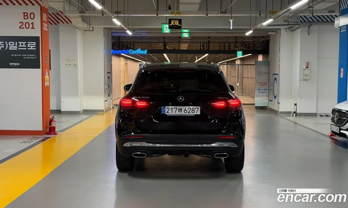 Mercedes-Benz GLA-Class 2024 2.0 АКПП, фото 4