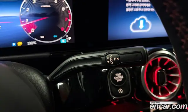 Mercedes-Benz GLA-Class 2024 2.0 АКПП, миниатюра 9