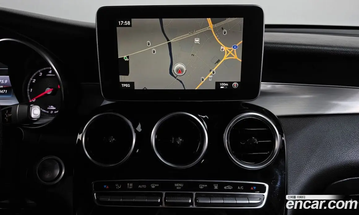 Mercedes-Benz GLC-Class 2018 2.0 АКПП, фото 14