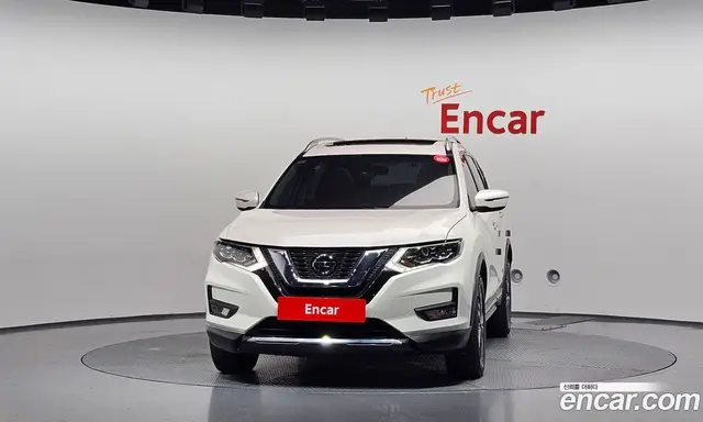 Nissan X-Trail 2018 2.5 АКПП, миниатюра 3