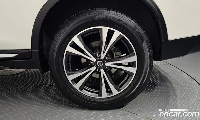 Nissan X-Trail 2018 2.5 АКПП, миниатюра 7