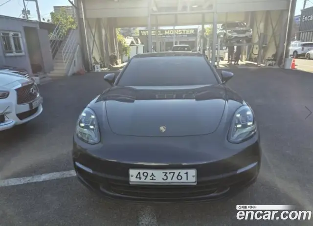 Porsche Panamera, 2018, 93 280 км