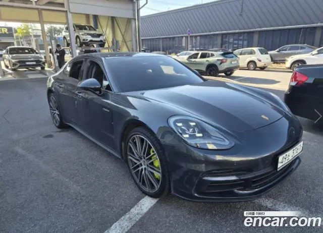Porsche Panamera 2018 2.9 АКПП, миниатюра 3