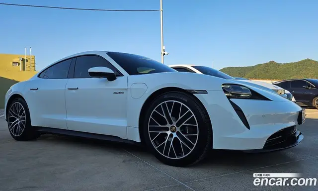 Porsche Taycan 2023 0.1 АКПП, миниатюра 2