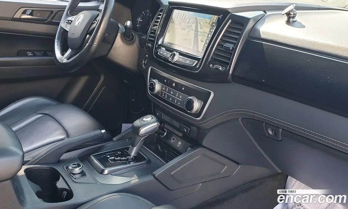 SsangYong Rexton 2020 2.2 АКПП, фото 15