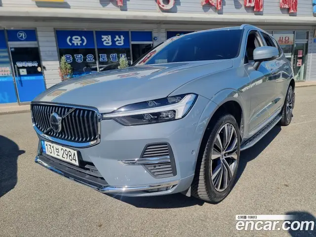 Volvo XC60, 2022, 68 642 км