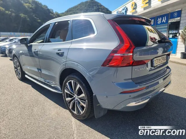 Volvo XC60 2022 2.0 АКПП, миниатюра 7