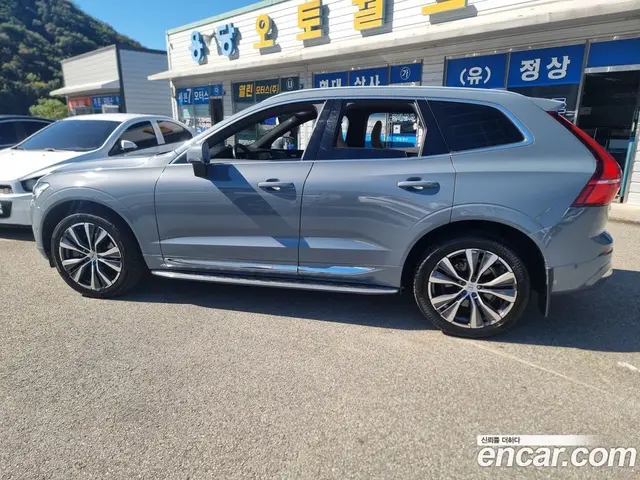 Volvo XC60 2022 2.0 АКПП, миниатюра 8
