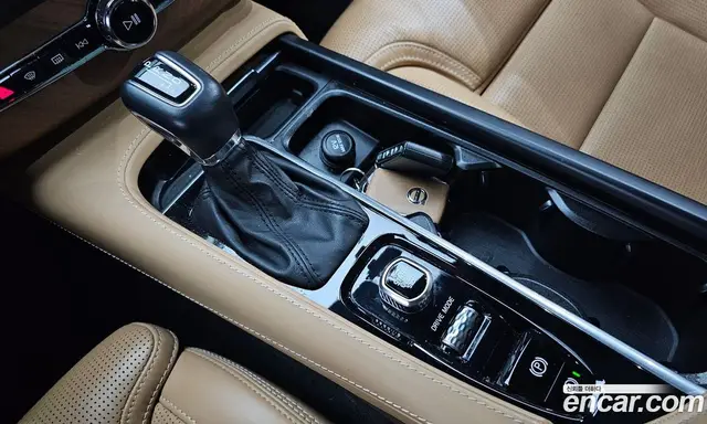 Volvo XC90 2018 2.0 АКПП, миниатюра 11