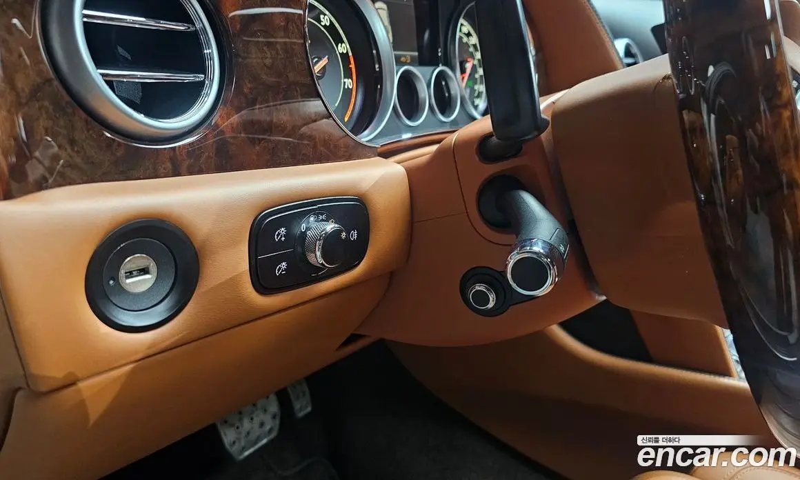 Bentley Flying Spur 2014 4.0 АКПП, фото 17 Bentley Flying Spur 2014 4.0 АКПП, фото 17