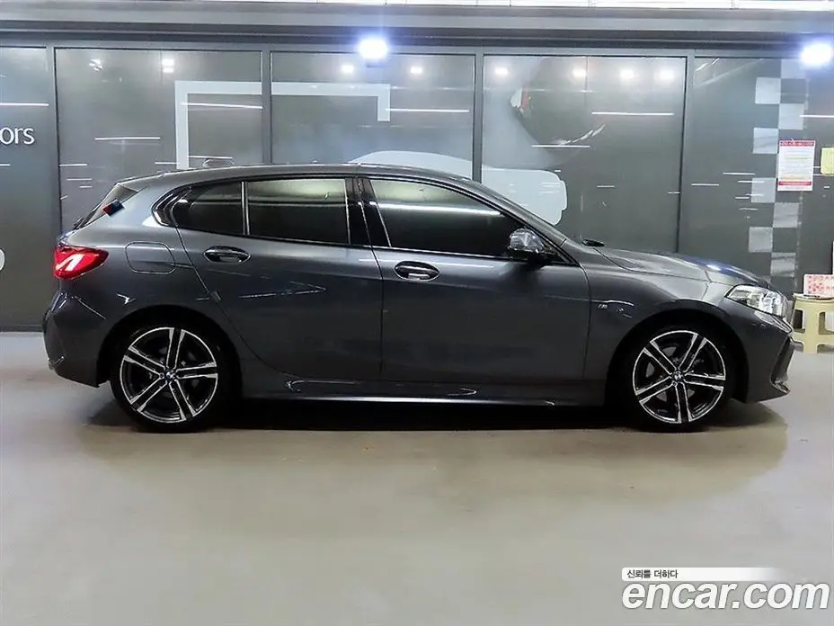 BMW 1 серия 2021 2.0 АКПП, фото 3