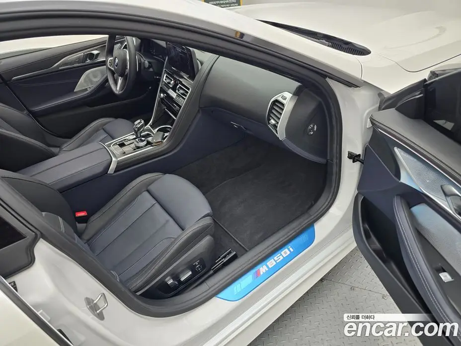 BMW 8 серия 2025 4.4 АКПП, фото 11