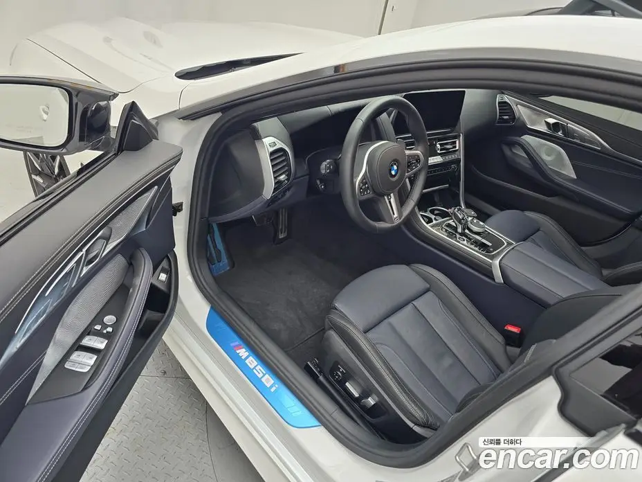 BMW 8 серия 2025 4.4 АКПП, фото 12