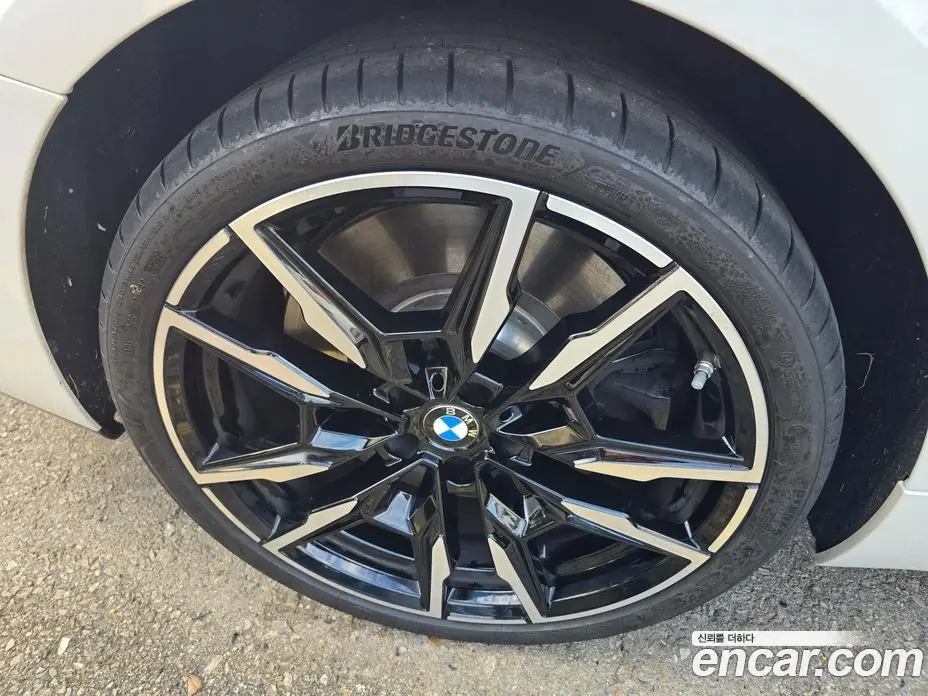 BMW 8 серия 2025 4.4 АКПП, фото 19