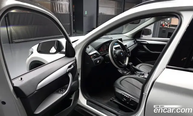 BMW X1 2016 2.0 АКПП, миниатюра 12