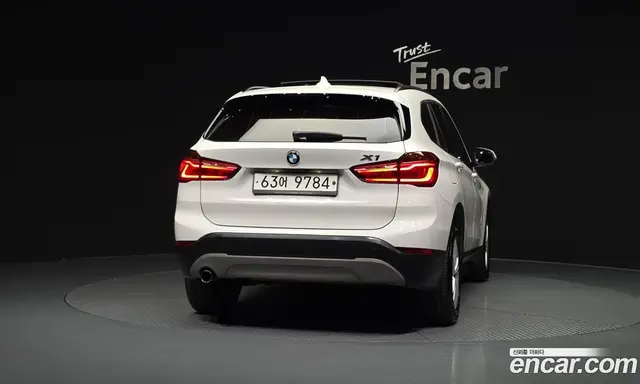 BMW X1 2016 2.0 АКПП, миниатюра 3 BMW X1 2016 2.0 АКПП, миниатюра 3