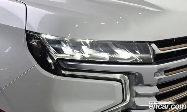 Chevrolet Tahoe 2023 6.2 АКПП, миниатюра 8