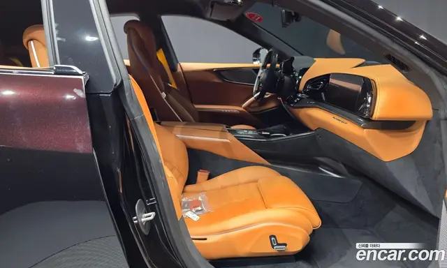 Ferrari Purosangue 2025 6.5 АКПП, миниатюра 11 Ferrari Purosangue 2025 6.5 АКПП, миниатюра 11