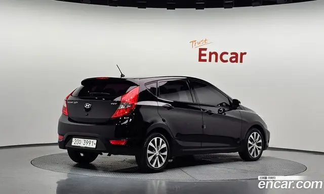 Hyundai Accent, 2013, 71 778 км