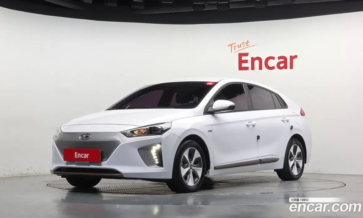 Hyundai Ioniq 2017 АКПП, фото 1 Hyundai Ioniq 2017 АКПП, фото 1