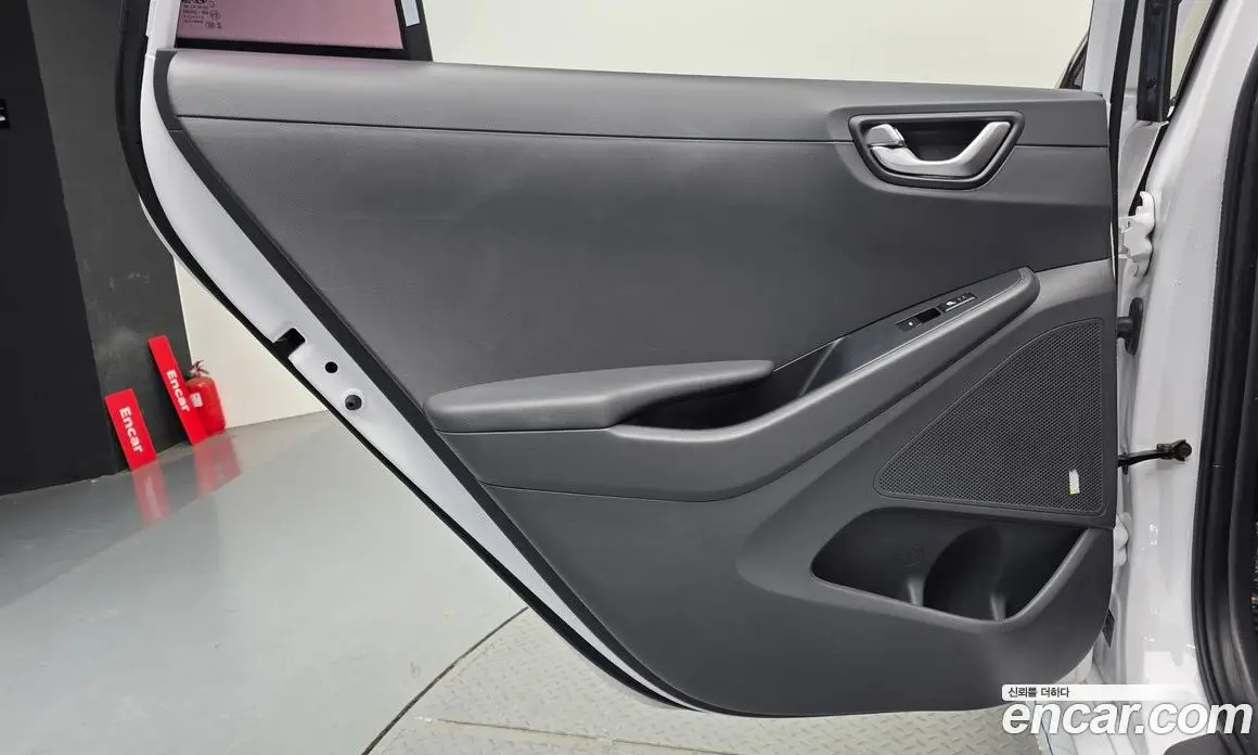 Hyundai Ioniq 2017 АКПП, фото 15 Hyundai Ioniq 2017 АКПП, фото 15