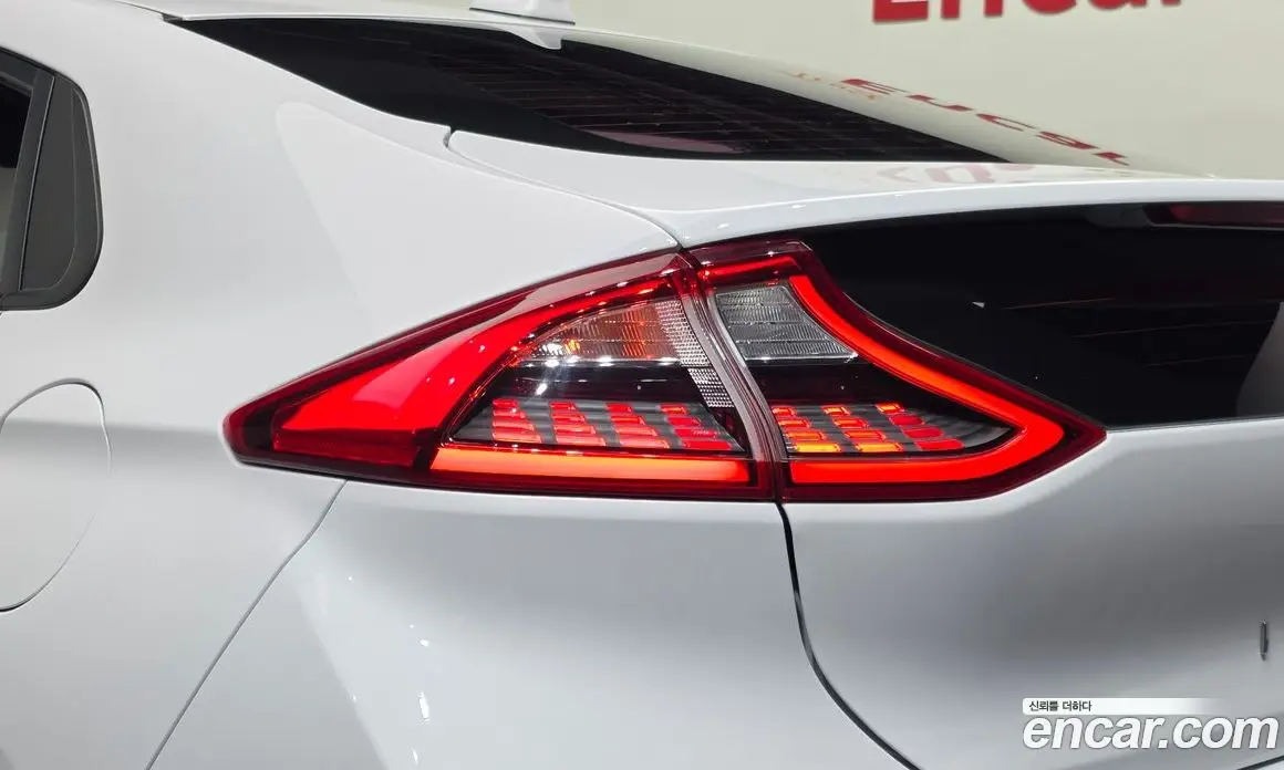 Hyundai Ioniq 2017 АКПП, фото 9 Hyundai Ioniq 2017 АКПП, фото 9