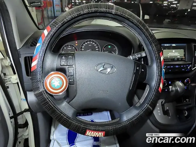 Hyundai Starex 2019 2.5 АКПП, миниатюра 8