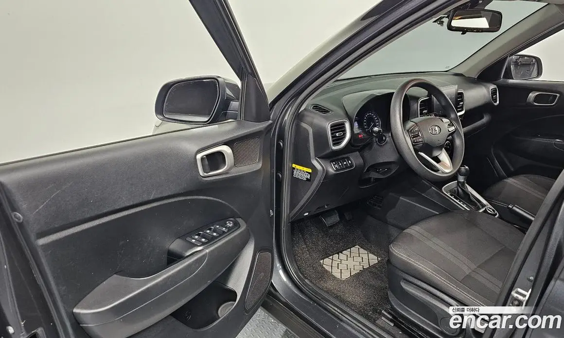 Hyundai Venue 2019 1.6 АКПП, фото 12