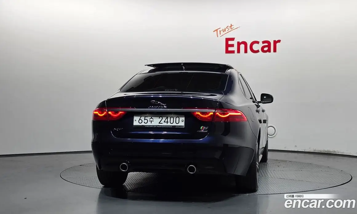 Jaguar XF 2017 3.0 АКПП, фото 4 Jaguar XF 2017 3.0 АКПП, фото 4