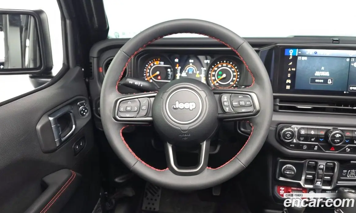 Jeep Wrangler 2024 2.0 АКПП, фото 18