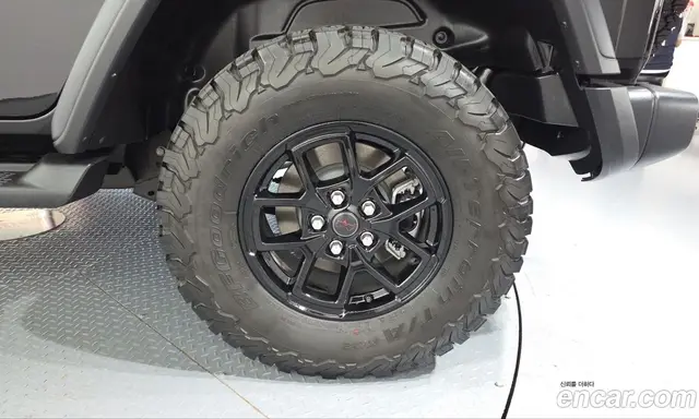 Jeep Wrangler 2024 2.0 АКПП, миниатюра 7