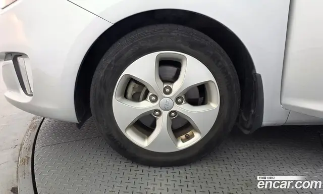 Kia Carens 2014 2.0 АКПП, миниатюра 5